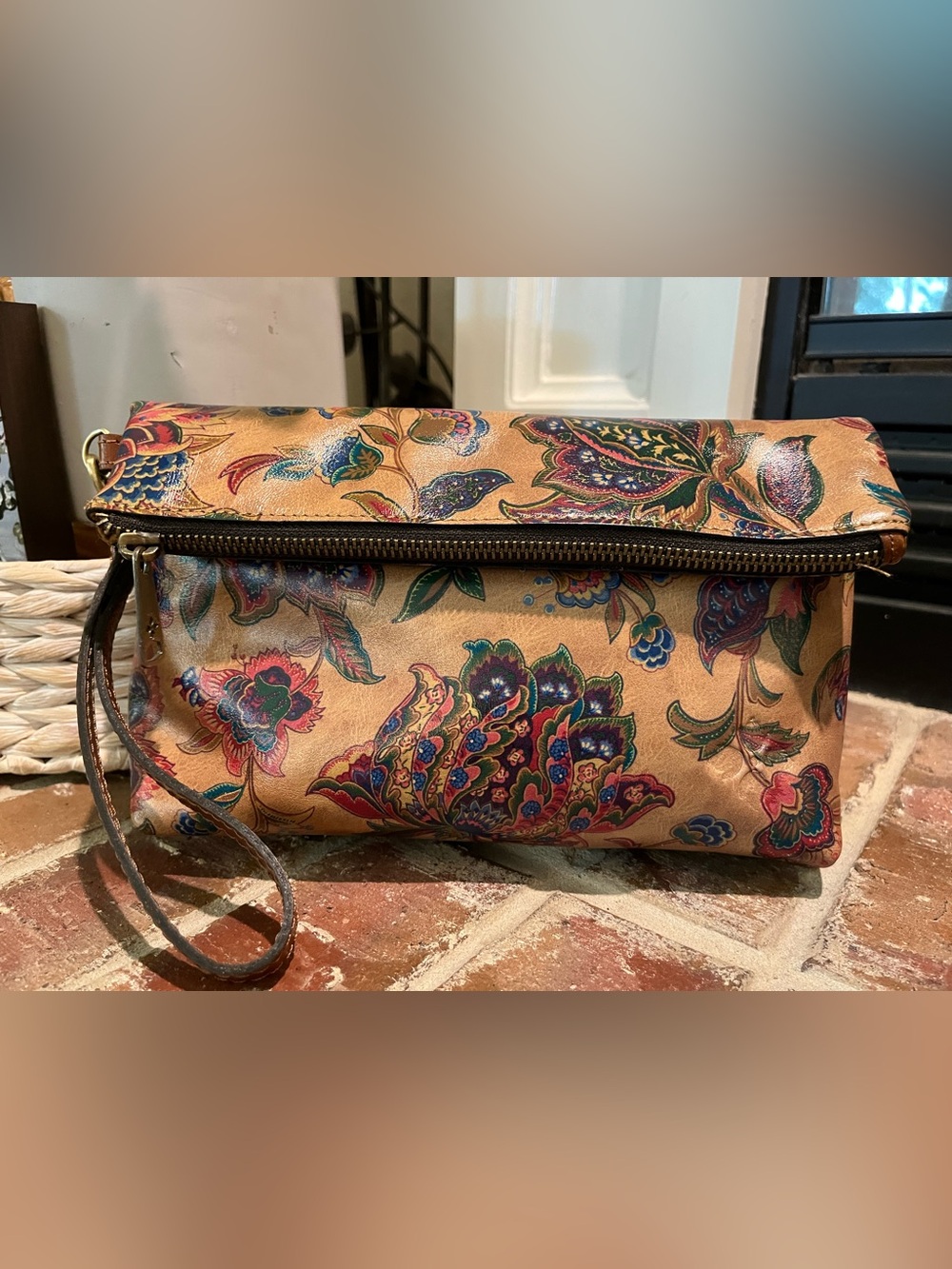 Patricia Nash Wristlet Handbag